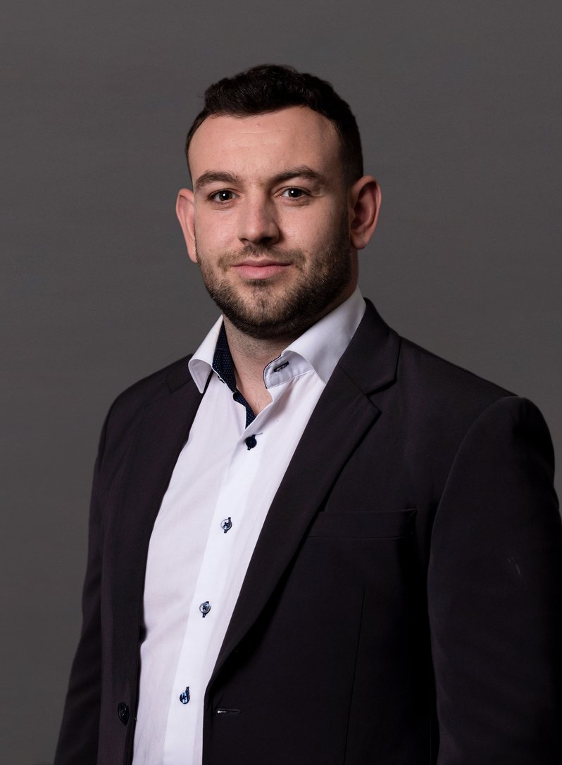 Christopher Burns Portrait Image